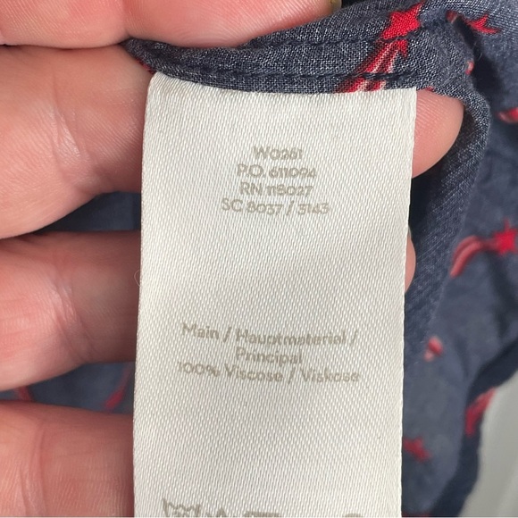 Boden Kara Navy Shooting Stars Novelty Print Top Patriotic Festive 4th of July 2 - Picture 11 of 12